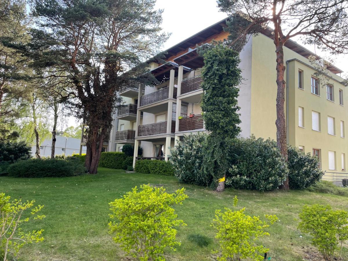Apartament Przystan W Ustce - 120 M2 - 200 M Od Plazy Mickiewicza 2 Stolpmünde Exterior foto