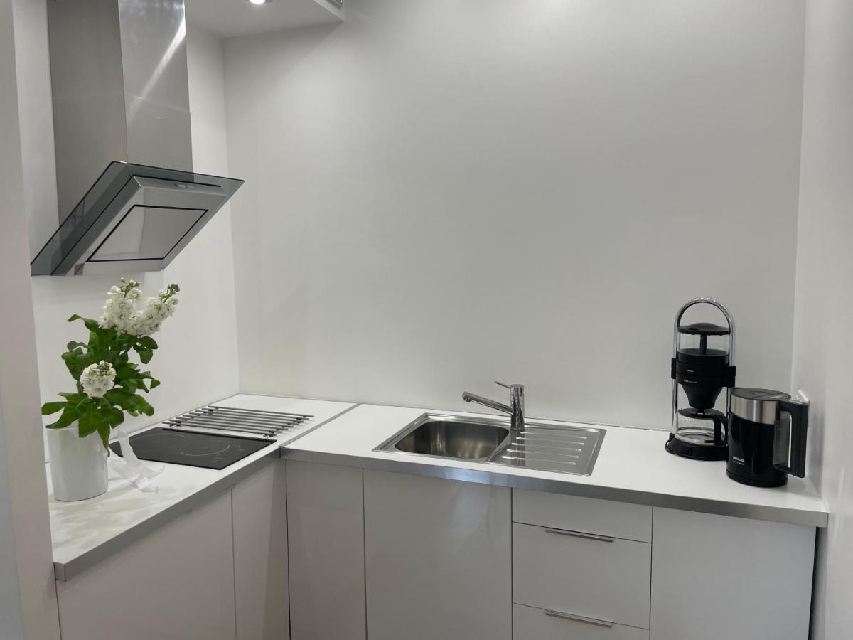 Apartament Przystan W Ustce - 120 M2 - 200 M Od Plazy Mickiewicza 2 Stolpmünde Exterior foto