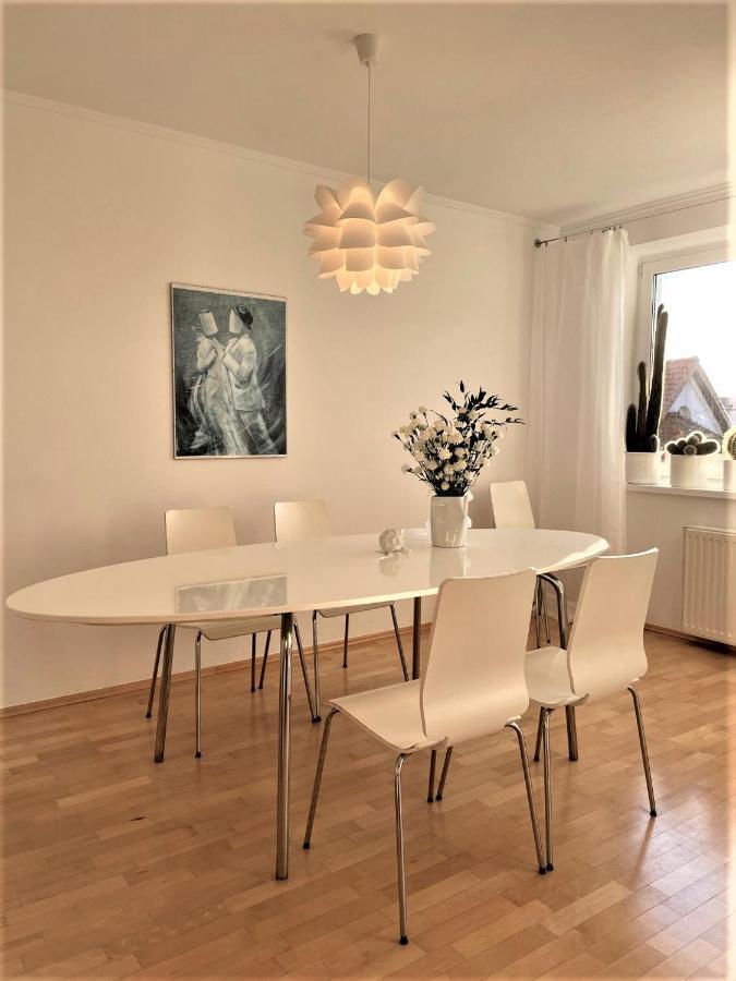 Apartament Przystan W Ustce - 120 M2 - 200 M Od Plazy Mickiewicza 2 Stolpmünde Exterior foto